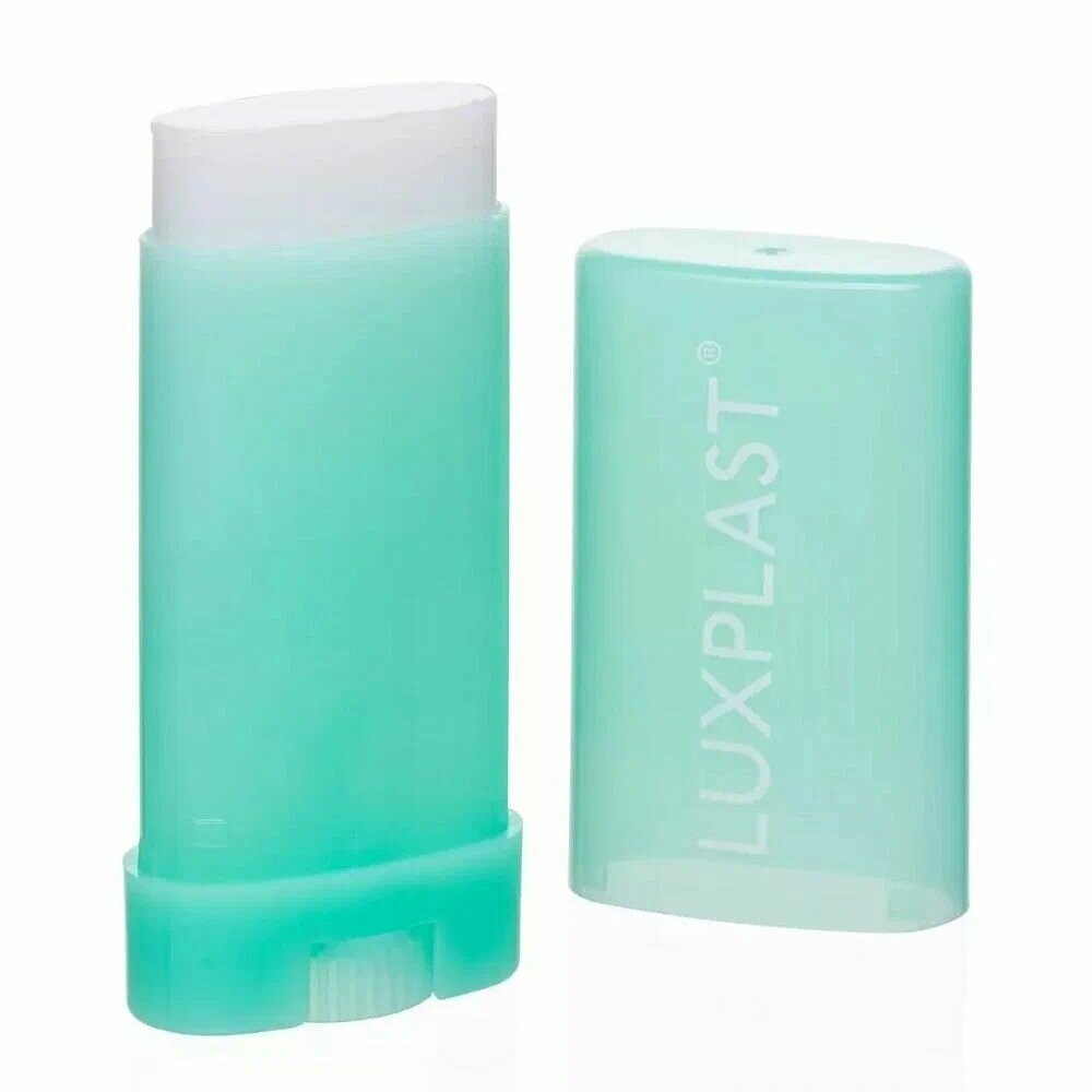 Карандаш Luxplast защищающий от появления мозолей 15 мл