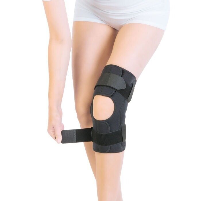 Бандаж на коленный сустав Тривес Т-8508/Т.44.28 разъемный неопреновый с полицентрическим шарниром р.L