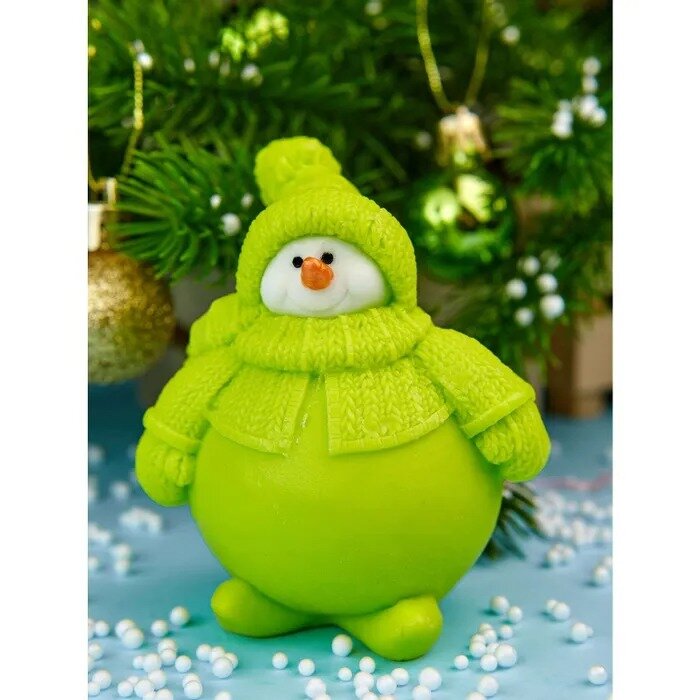 Мыло Дарена ручной работы снеговик-пухляш зеленый аромат фруктово-ягодный