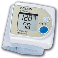Тонометр автоматический Omron RX3 на запястье