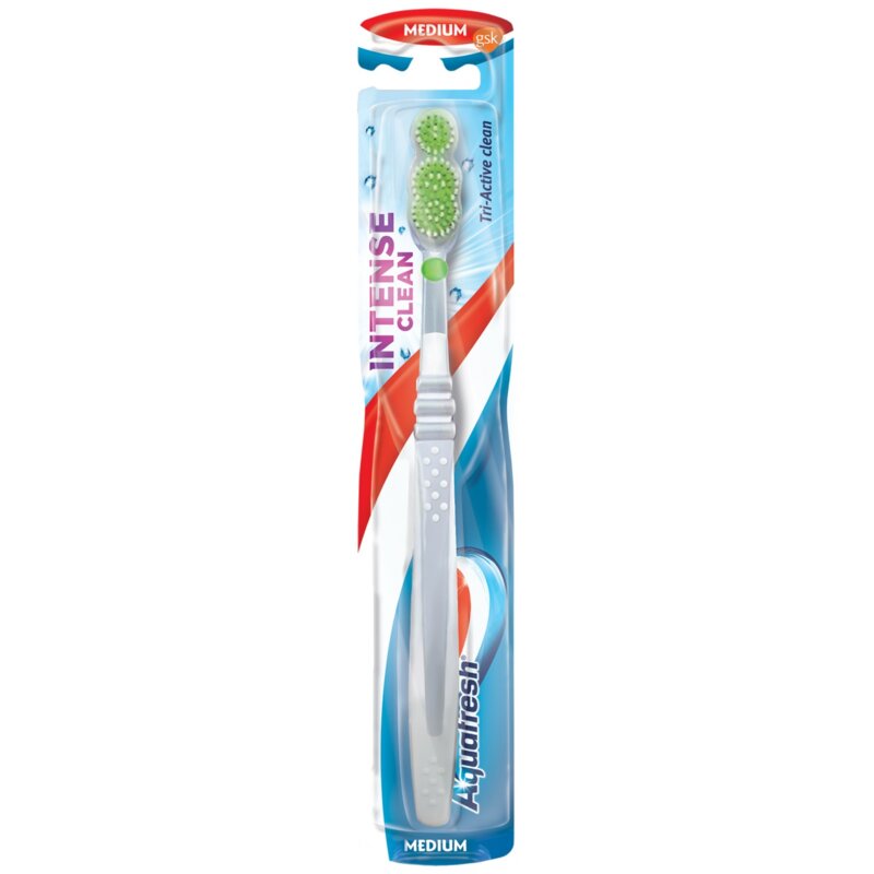 Зубная щетка Aquafresh Intense Clean средняя