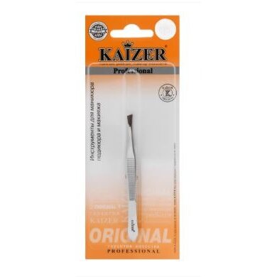 Пинцет для бровей Kaizer скошенный серебро