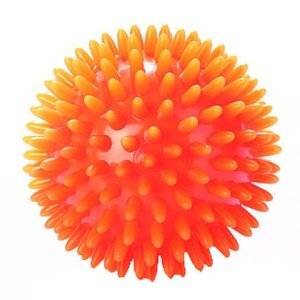 Массажный игольчатый мяч Тривес (диаметр 8 см) M-108